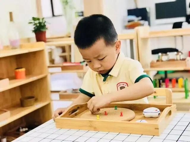 自闭症孩子注意力差怎么办？实用技巧分享
