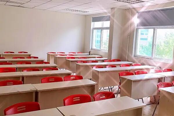 东莞仁和会计学校环境