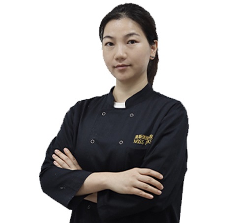 李霞