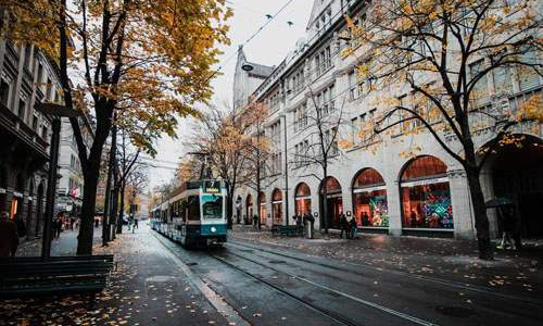 2025年上海法语培训机构价格一览，你的预算够吗