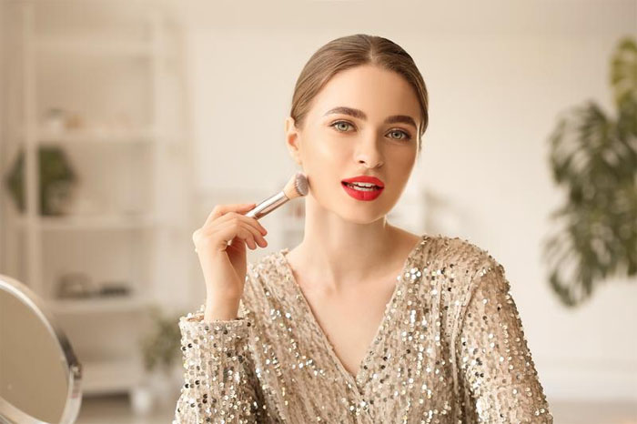 广州哪里有专业学美容的学校呢？