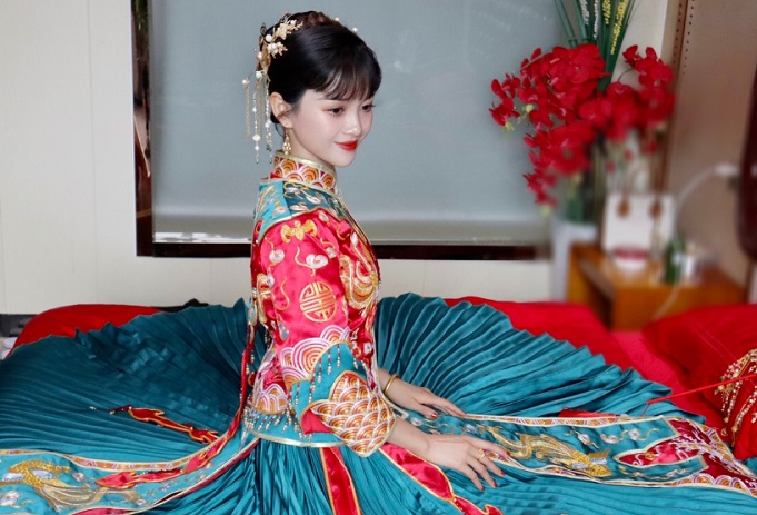 广州哪里可以学化妆品知识？