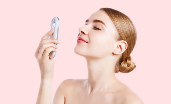 深圳学化妆的学校有哪些推荐？