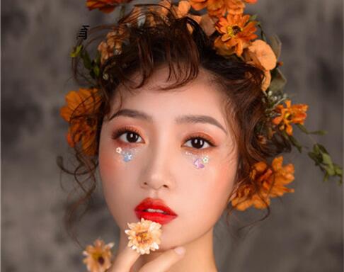 深圳学化妆哪家学校更出色？