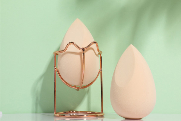 梅州学美甲化妆哪里更专业？