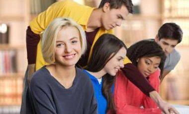 英语口语总是说中式表达，怎么积累地道句型？