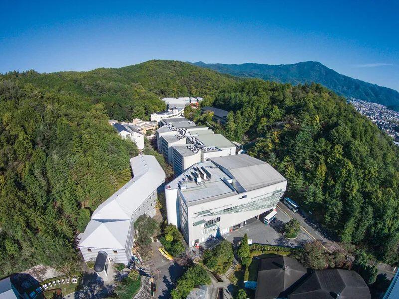 钢琴留学哪家强全球非常好的钢琴院校全解析