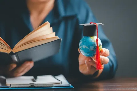 成都哪里有靠谱的香港留学高中申请机构？