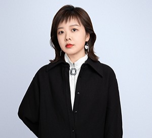 Yujia G