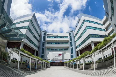成都去英国留学选中介？这些坑你一定要避开！