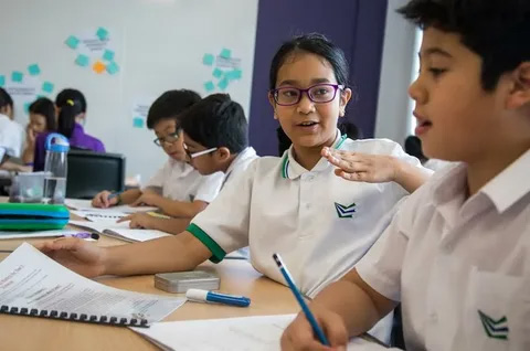 海口留学新加坡，学费到底贵不贵？