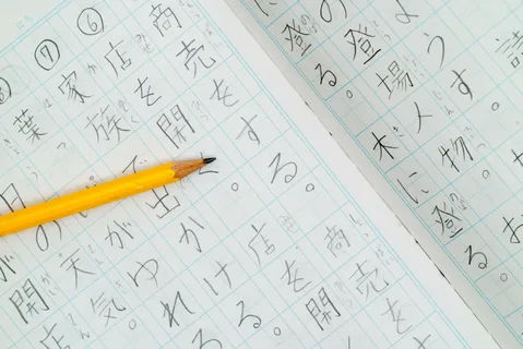 佛山提供全程办理服务的日本留学中介机构哪家好？