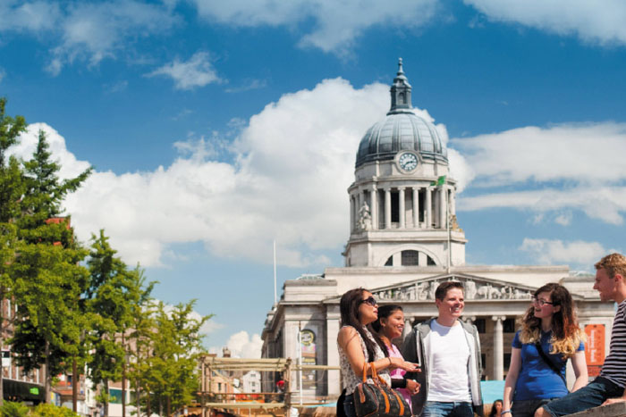 艺术留学语言未达标能申请语言班吗？