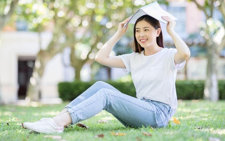 小学高年级如何平衡校内学习和PET备考？