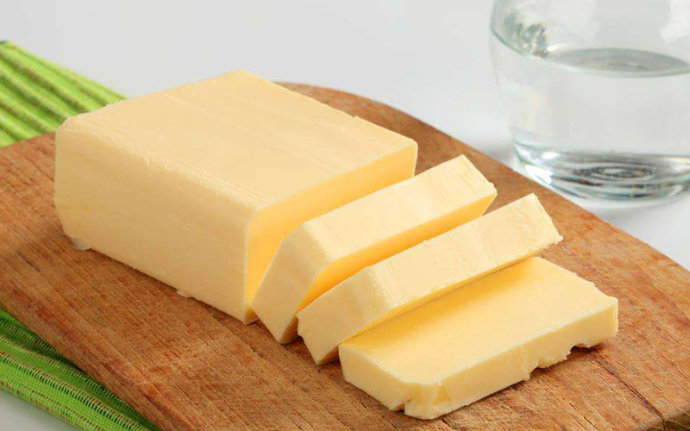 西点制作中，黄油和植物油到底哪个更好用