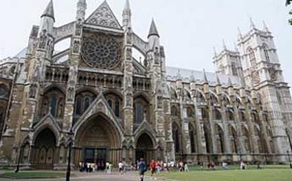 国际高中理科实验班和文科班怎么选择