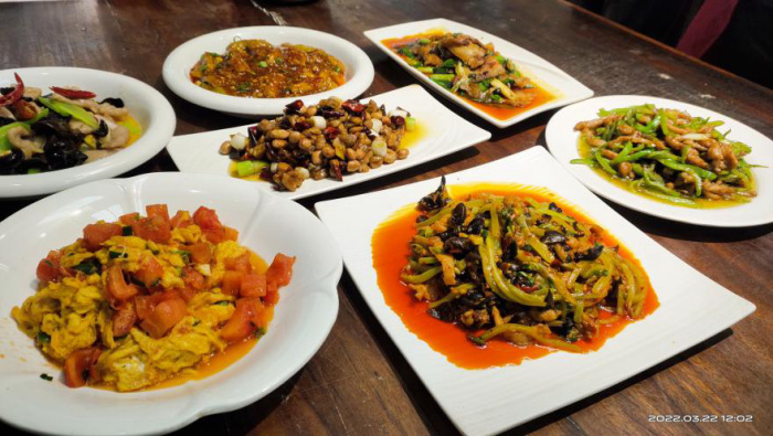 夜市小吃怎么定价既要算清成本又想让顾客常来