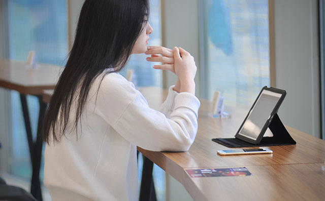 看日剧学日语跟不上台词速度，怎么办