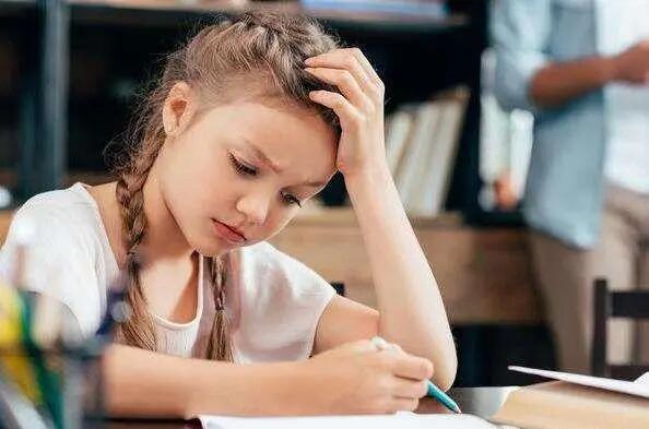 孩子写作业拖拖拉拉，是因为注意力不集中吗