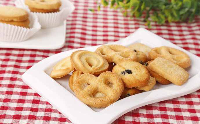 曲奇饼干烘烤后花纹消失是什么原因导致的