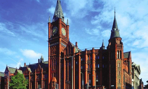 在英国读研，自己租房和住学校宿舍哪个更划算
